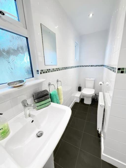 White Eden - Explore Cornwall From A Comfy Central Appartment St Austell Εξωτερικό φωτογραφία